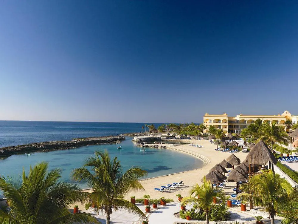 Aventura Cove Palace contacts